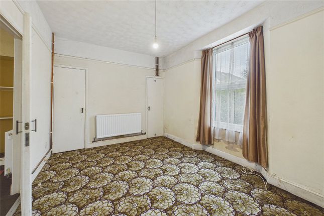 2, Northfield Terrace, Devon photo 4