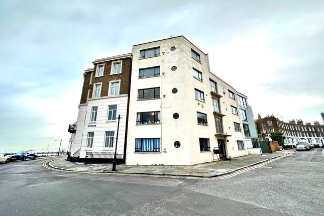 Thumbnail Flat to rent in Prospect Terrace, Ramsgate