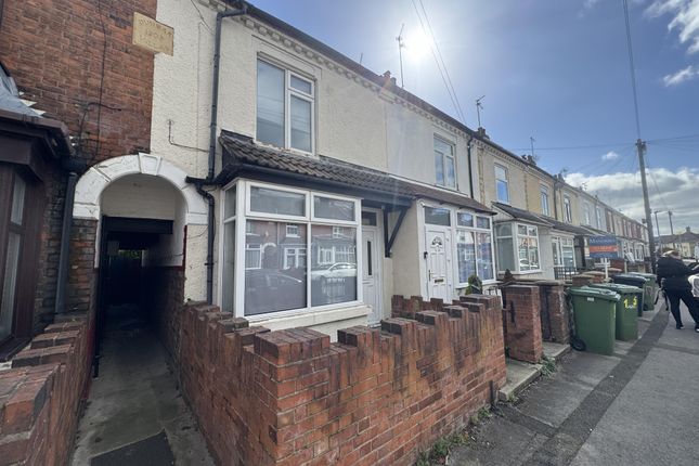 13, Milton Road, Peterborough photo 2
