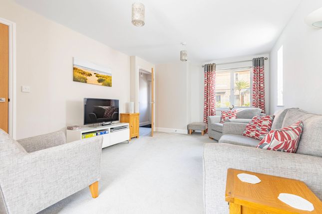 17 Marsh Road, Great Yarmouth photo 2