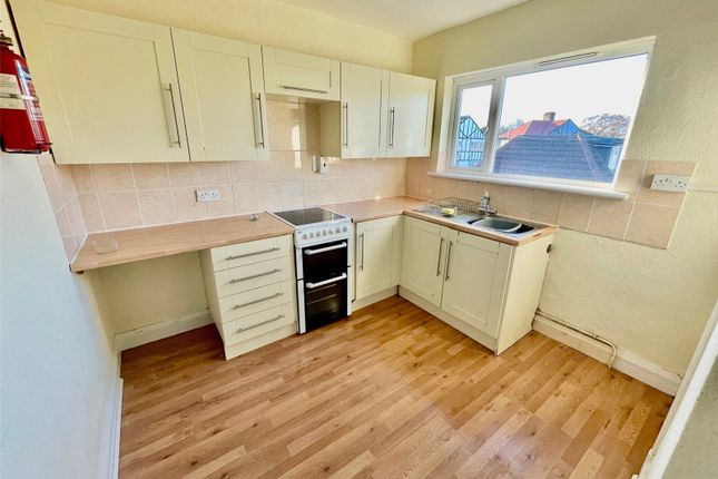 31c, Pickford Lane, Kent photo 2