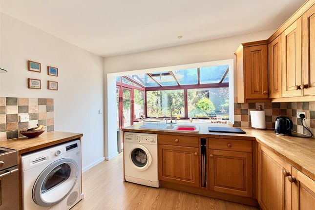 6, Highfield Drive, Plymouth photo 4
