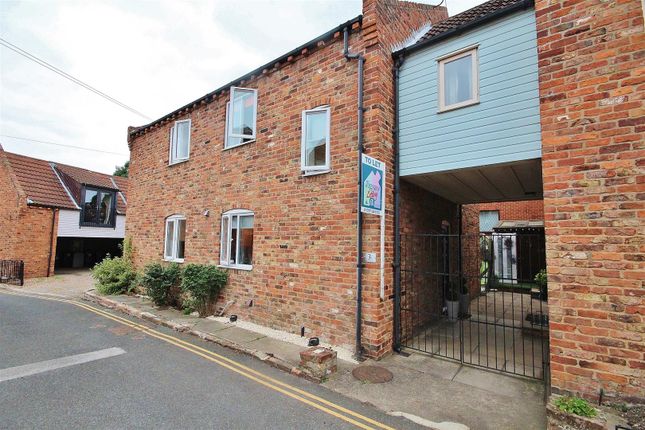 Semi-detached house to rent in Rythergate Court, Cawood, Selby