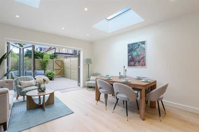 Ground Floor, 554, Kingston Road, London photo 4