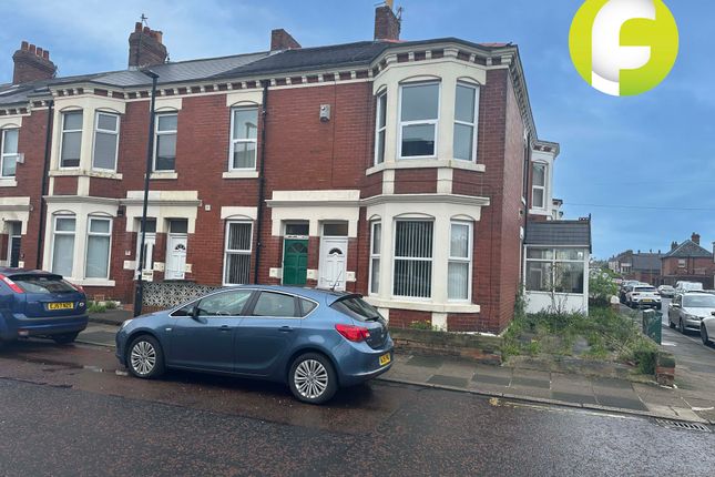 Thumbnail Flat for sale in Whitefield Terrace, Newcastle Upon Tyne, Tyne And Wear