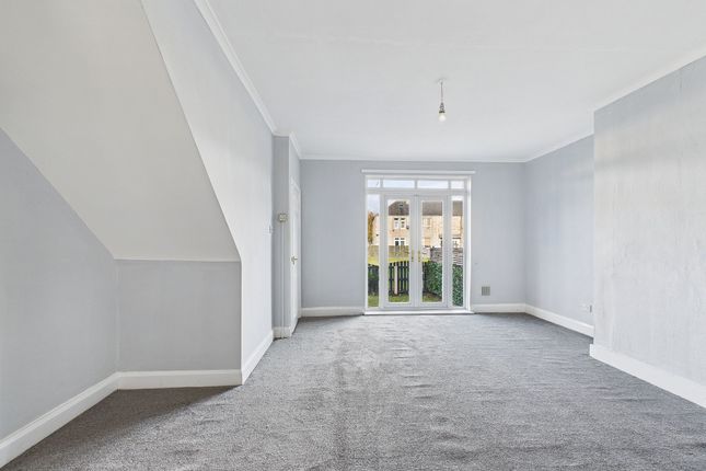 9, Armonside Road, Newcastle upon Tyne photo 2
