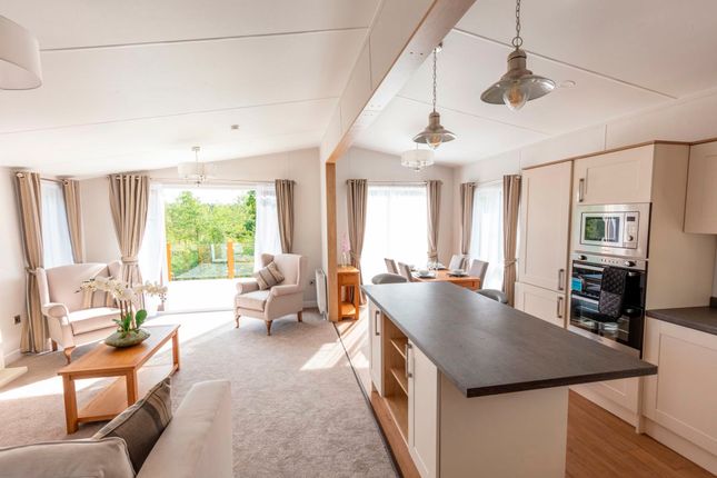 The Cedar, Percy Wood Golf & Country Retreat, Morpeth photo 4