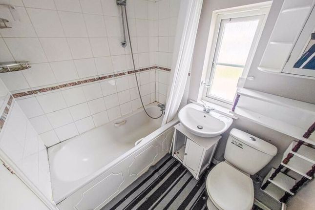 End terrace house for sale in Carnoustie Close, Plumstead, London