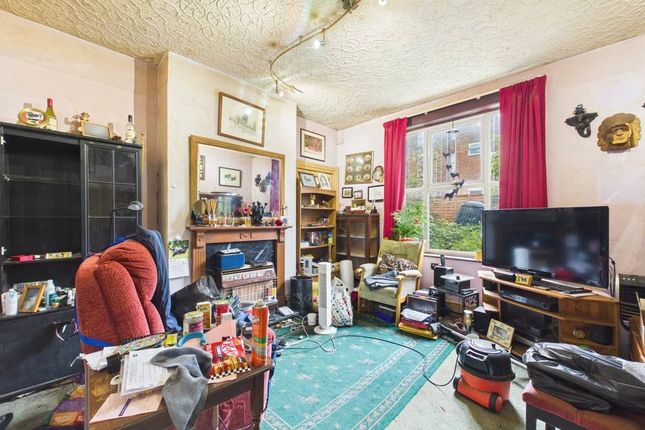 31, Midland Road, Gloucestershire photo 3