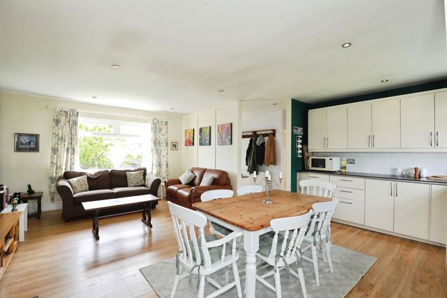 4, Chapel Lane, Northwich photo 4