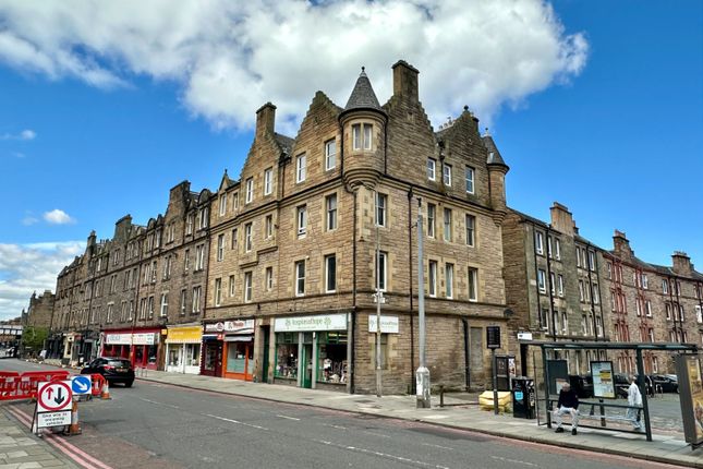 Flat to rent in Gorgie Road, Edinburgh
