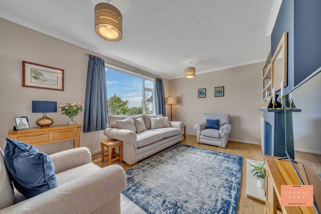 250 Pontygwindy Road, Caerphilly photo 2
