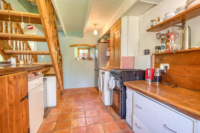 Cottage Kitchen