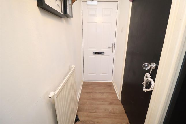 Flat for sale in Northwood, Worksop