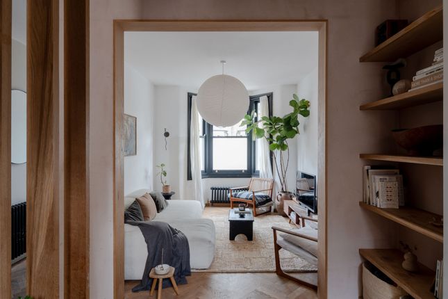 107 Farmer Road, London photo 3