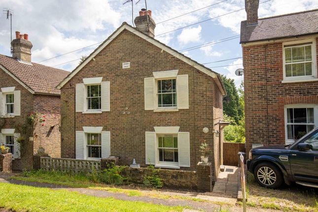 Thumbnail Semi-detached house for sale in Homestall Road, Ashurst Wood