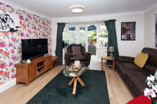 11, Gooch Close, Telford photo 2