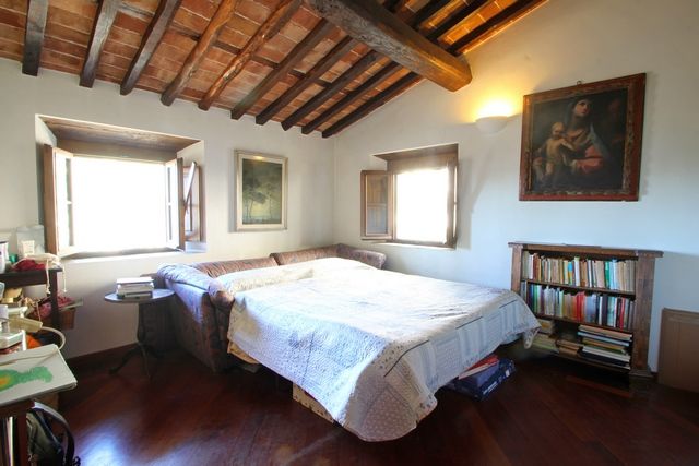 Country house for sale in Country Villa, Camaiore, Lucca, Tuscany, Italy