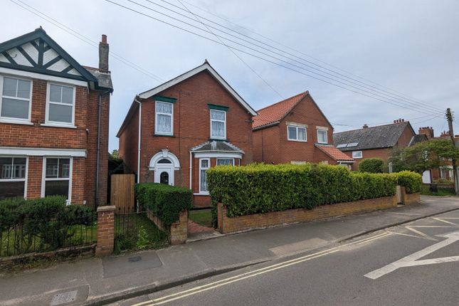 Thumbnail Detached house for sale in King Georges Avenue, Leiston
