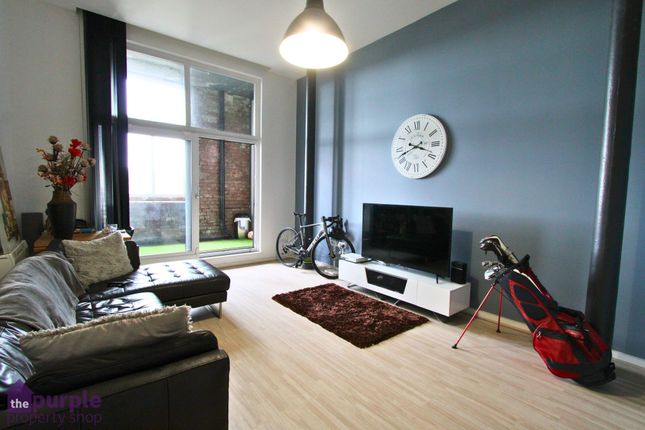 Apt 529, Holden Mill Blackburn Road, Bolton photo 5