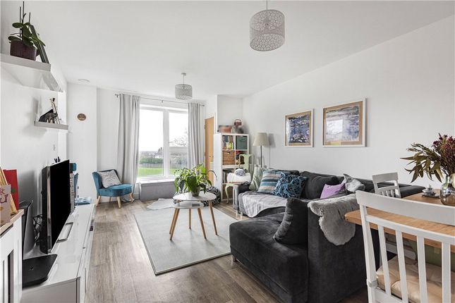 Flat for sale in Ridding Lane, Greenford