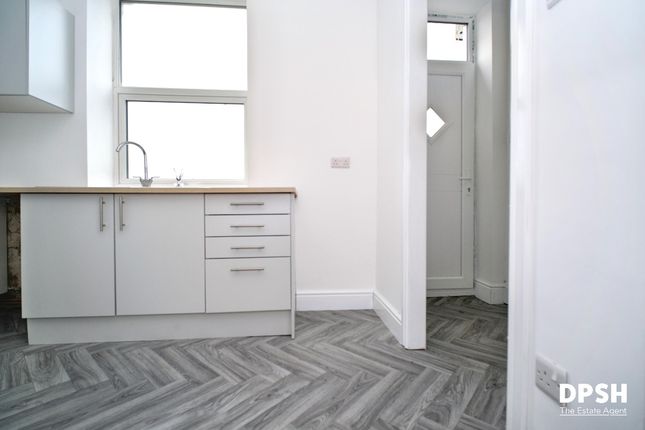 20 Horsfall Street, Leeds photo 4