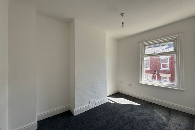 14, Crossland Road, Blackpool photo 5