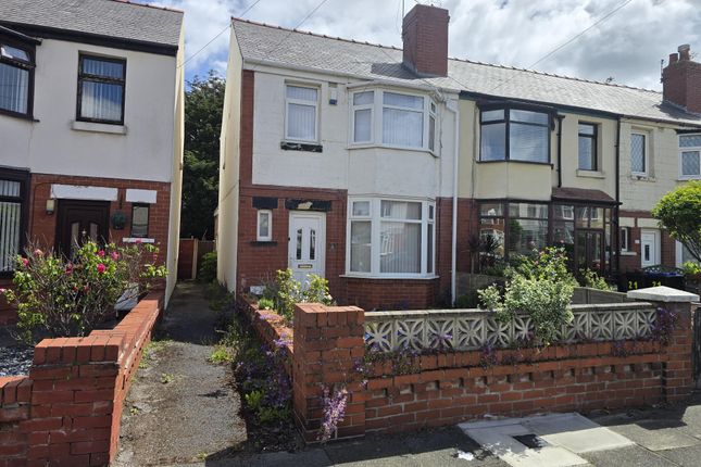 19, Loxham Gardens, Blackpool photo 2