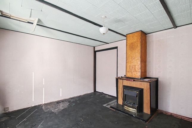 218, Brocket Way, Chigwell photo 4
