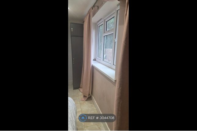 Pinner Road, Harrow photo 4