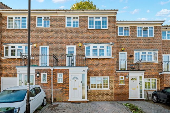 Hillview Close, Purley photo 2