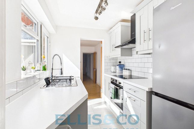 33, Lodge Road, Kent photo 3