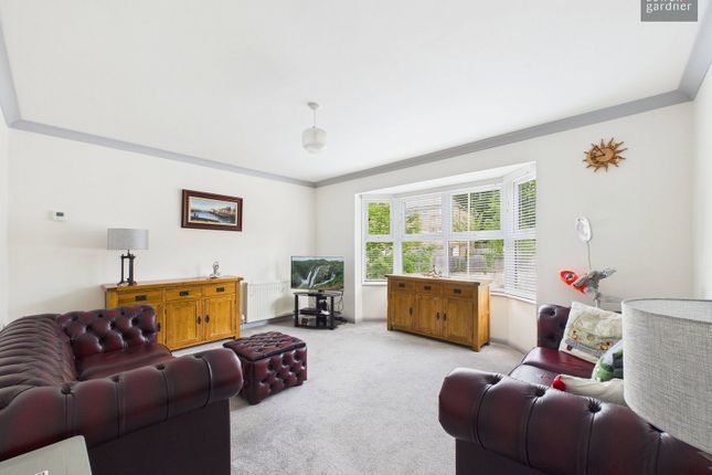 The Cedars,10, Rectory Road, Rickmansworth photo 2