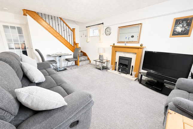 11, Fox Foot Drive, Brierley Hill photo 2