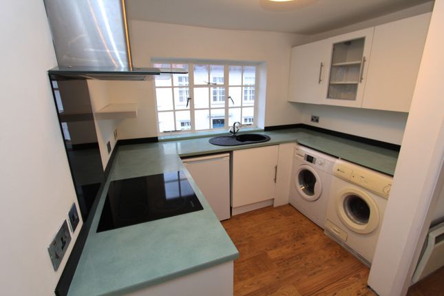 Coach House Flat, Bridge Street, Fareham photo 2