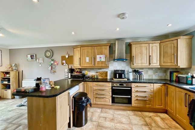 38A,, Robartes Road, St. Austell photo 4