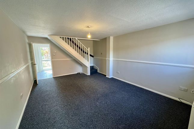 16, Russett Way, Newent photo 4