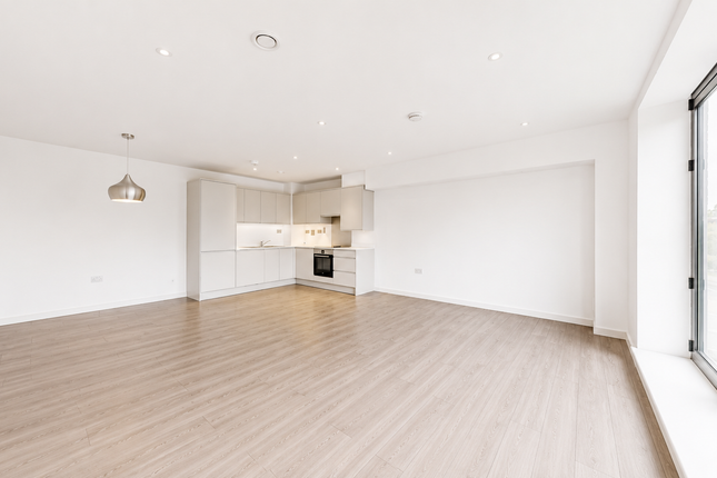 67, Alexander House, Thame photo 4