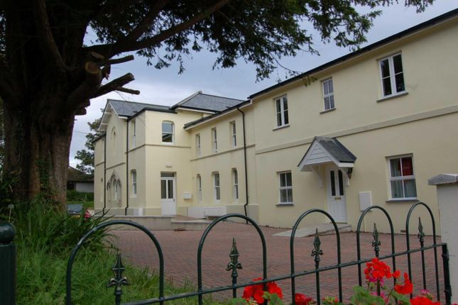 Thumbnail Flat for sale in Stratton, Bude