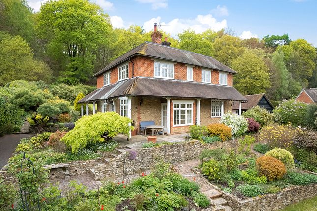 4-bed house on Warren Cottage,, Felday Glade, Dorking, £1,350,000