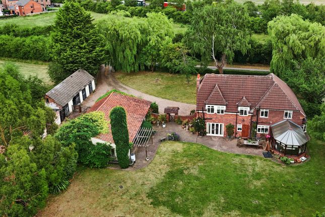 SOUTH VIEW STUD, New Mill Field Road, Doncaster photo 4