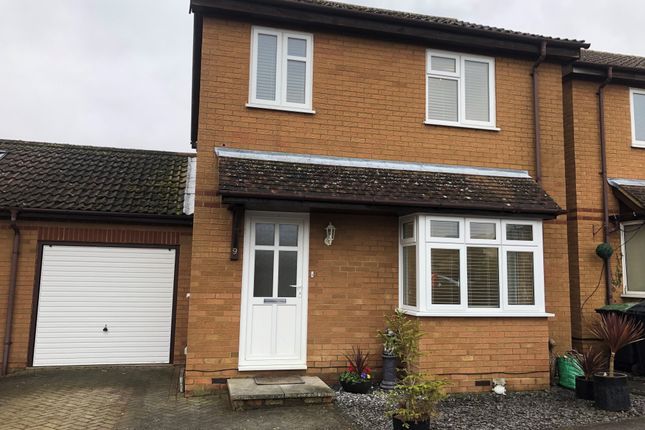 Netherstones Stotfold Hitchin Sg5 3 Bedroom Link Detached House
