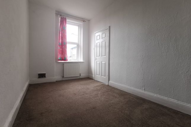 Flat to rent in Saltwell Road, Bensham, Gateshead