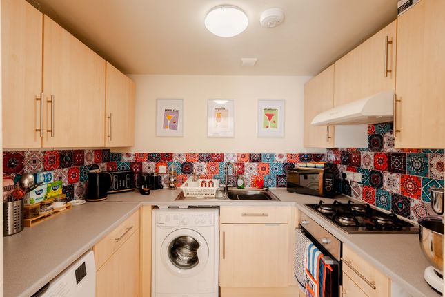 9 Brook Court, Whitchurch Road, Bristol photo 4