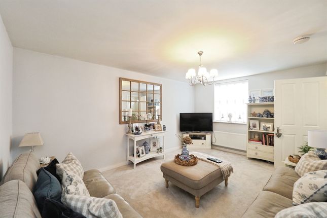 40, Carr Brook Way, Derby photo 2