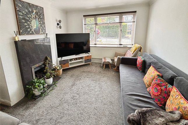 6, Ashby Rise, Leicester photo 2