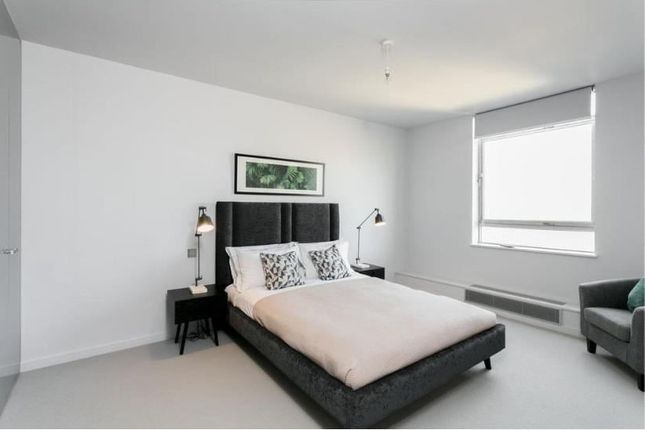 Flat for sale in Bilton Towers, London