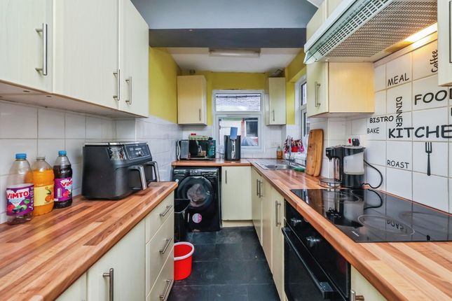 27, North Street, Sutton-In-Ashfield photo 4
