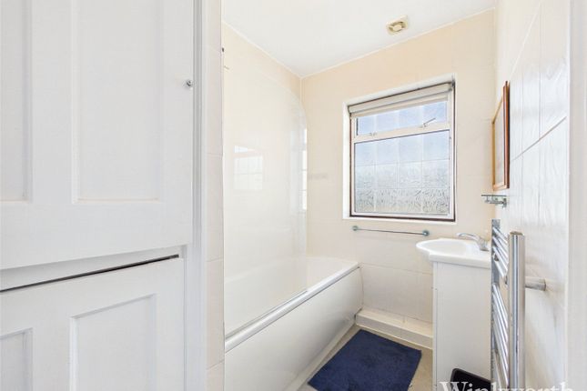 Culmington Road, London photo 5