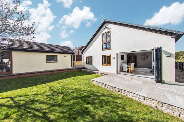 Drub Lane, Gomersal, Cleckheaton BD19, 5 bedroom detached house for ...